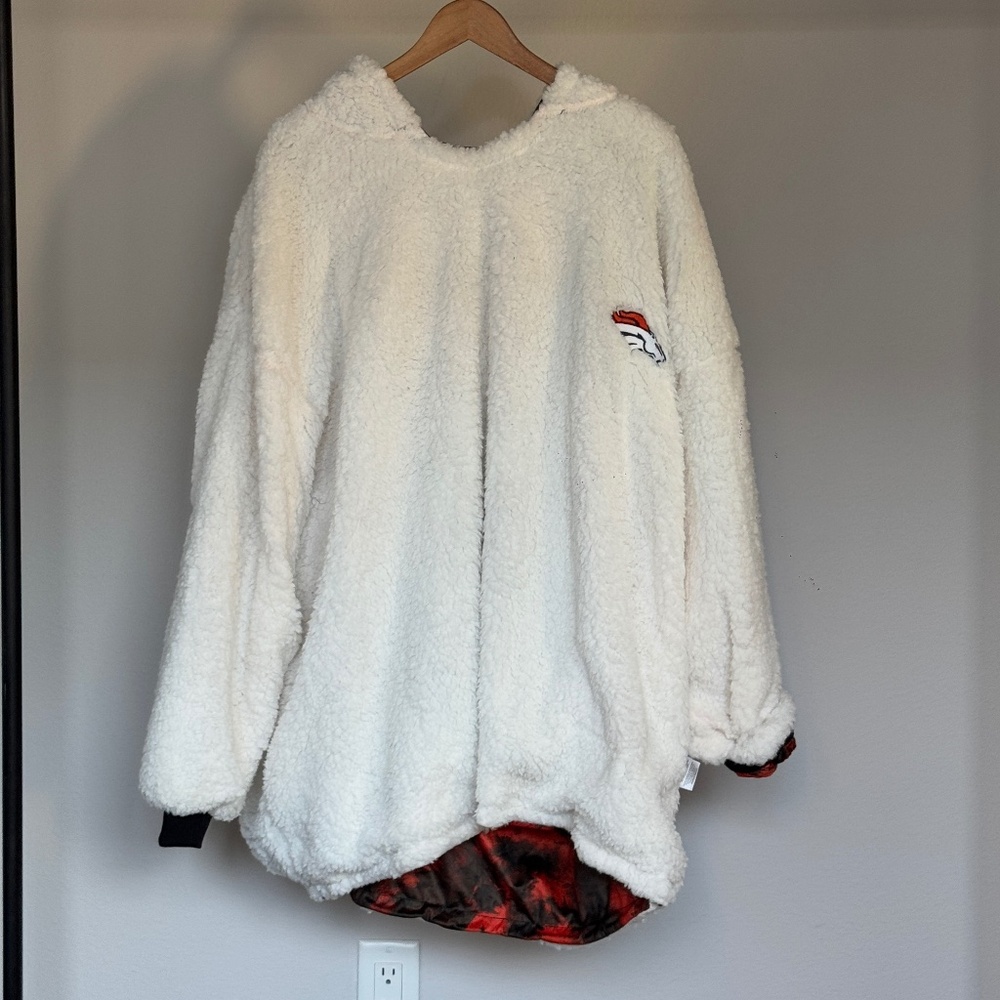 NFL Denver Broncos reversible sweater UNISEX